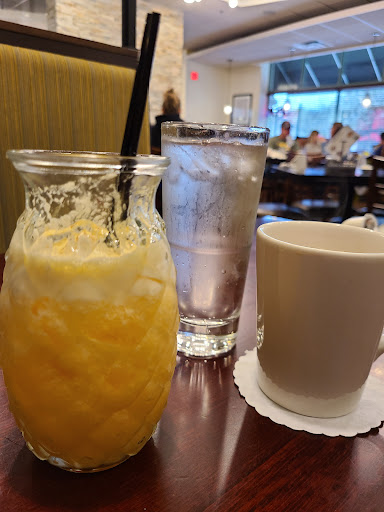 Breakfast Restaurant «Brunch Cafe-St Charles», reviews and photos, 172 S 1st St, St Charles, IL 60174, USA