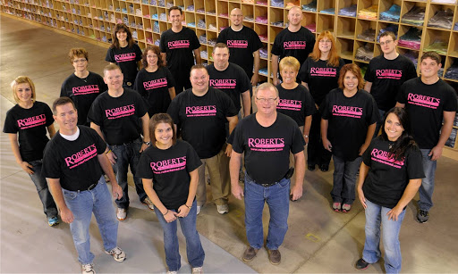 Uniform Store «Roberts Medical Uniforms», reviews and photos, 710 Boulevard St, Dover, OH 44622, USA