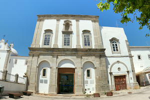 Tavira's Live Science Center image