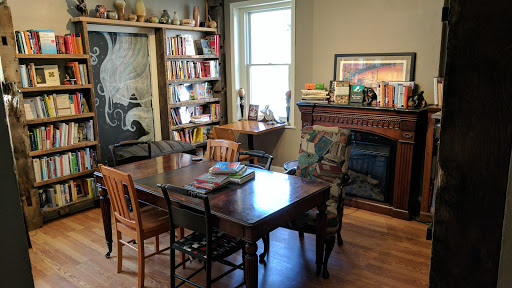 Book Store «Roebling Point Books & Coffee», reviews and photos, 306 Greenup St, Covington, KY 41011, USA