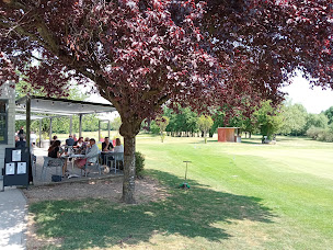 Photo n°34 de Restaurant du Golf Niort- AU 19 à Niort ()