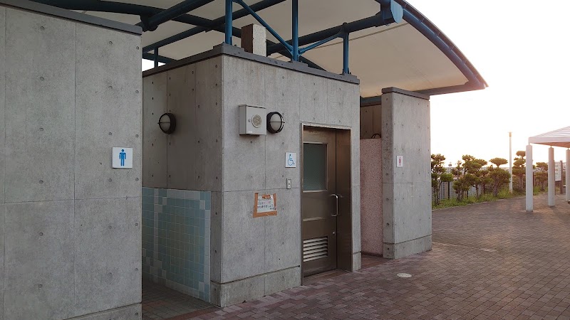 林崎漁港 公衆トイレ