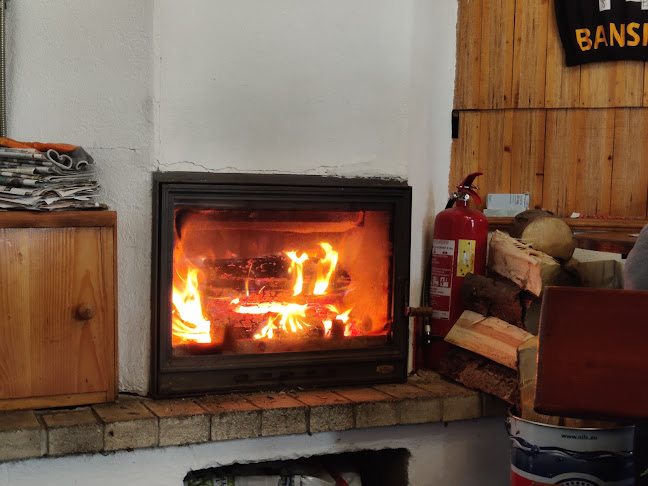 ул. „Васил Дечев“ 1А, 4850 Чепеларе