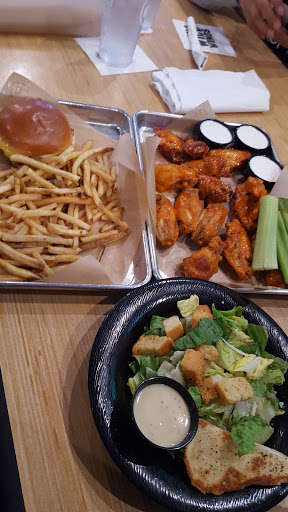 Buffalo Wild Wings image