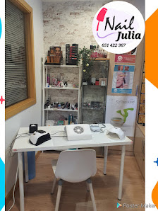 Stylo peluqueria y salon de belleza Julia Pl. San Julián, n6, 34120 Carrión de los Condes, Palencia, España