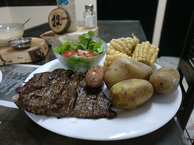 Opiniones de La Parrilla del Mashca en Latacunga - Restaurante