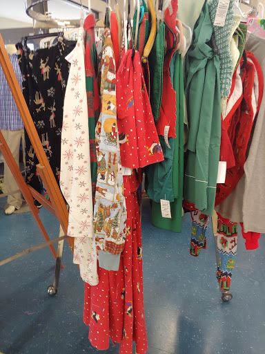 Thrift Store «Goodwill», reviews and photos