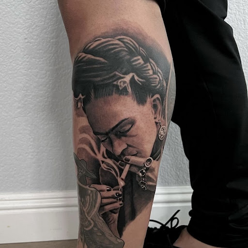 Book Store «Trents Bookshelf», reviews and photos, 8139 Elk Grove Blvd, Elk Grove, CA 95758, USA