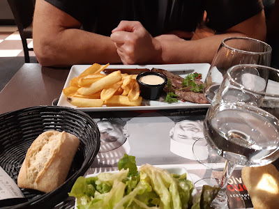 Poivre Rouge à Tours