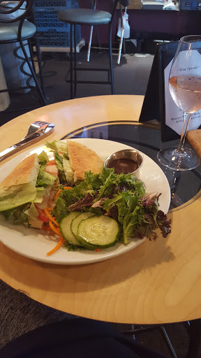 Wine Bar «Wine Experience», reviews and photos, 101 Jordan Creek Pkwy #6000, West Des Moines, IA 50266, USA