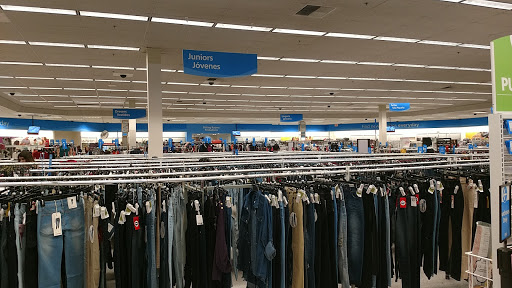 Clothing Store «Ross Dress for Less», reviews and photos, 13510 Whittier Blvd, Whittier, CA 90605, USA