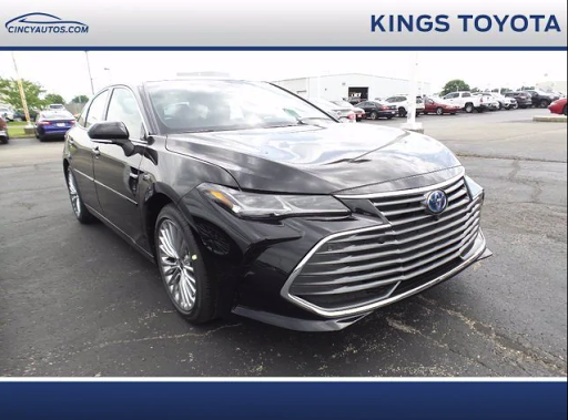 Toyota Dealer «Kings Toyota - New Cars, Indoor Showroom», reviews and photos, 4700 Fields Ertel Rd, Cincinnati, OH 45249, USA