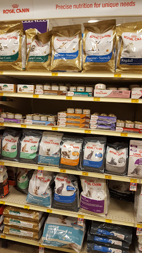 Pet Supply Store «PetSmart», reviews and photos, 7654 Campus View Dr, West Jordan, UT 84084, USA