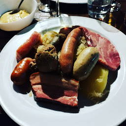 Photo n°73 de Brasserie L'Ours Blanc à Strasbourg ()