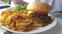 Plats et boissons du Restaurant de la Loire à Sainte-Gemmes-sur-Loire - n°1