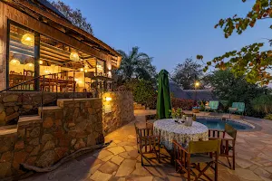 Hornbill Lodge image