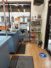 Sansom Cleaners - Photo 4 - Car repair in Philadelphia, PA, Philadelphia