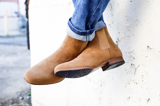 Discount Store «D&K Suit City», reviews and photos, 2975 Headland Dr SW, Atlanta, GA 30311, USA