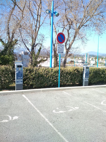 Borne de recharge de véhicules électriques Public Charging Station Mandelieu-la-Napoule