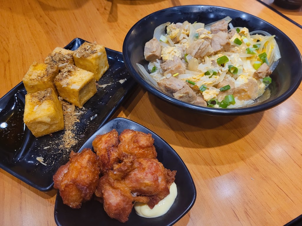 萃茶風大享食/健康餐(中和連城店) | 丼飯 | 烏龍麵 | 現萃茶飲 | 低GI健康餐盒 | 新北美食 | 企業訂餐 | 會議便當 | 熱情外送 | 的照片