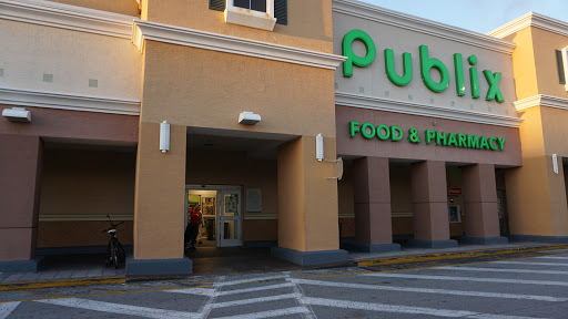 Supermarket «Publix Super Market at Airpark Plaza», reviews and photos, 5715 NW 7th St, Miami, FL 33126, USA