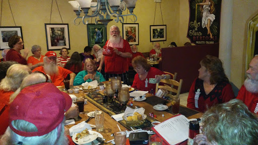 Shopping Mall «Shops At Dos Lagos», reviews and photos, 2780 Cabot Dr #140, Corona, CA 92883, USA