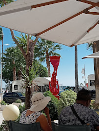 Atmosphère du Cafétéria Armani/Caffè à Cannes - n°6