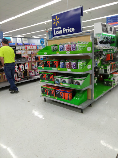 Department Store «Walmart Supercenter», reviews and photos, 333 Main St, Tewksbury, MA 01876, USA