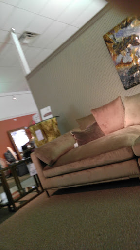 Furniture Store «Value City Furniture», reviews and photos, 2720 N Mall Dr, Virginia Beach, VA 23452, USA