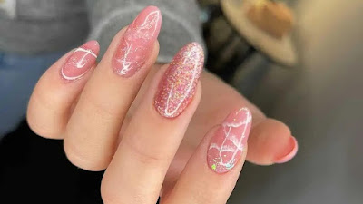 Nails by Ela ( prothésiste ongulaire a mon domicile) à Metz