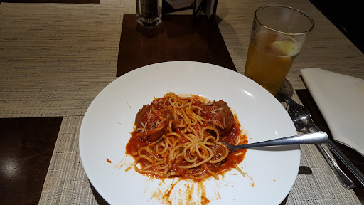 Resort «Embassy Suites by Hilton Orlando Lake Buena Vista Resort», reviews and photos, 8100 Lake St, Orlando, FL 32836, USA