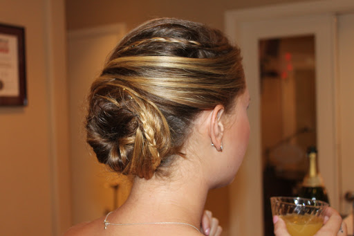 Hair Salon «Gallery Salon», reviews and photos, 1305 Farmington Ave, Farmington, CT 06032, USA