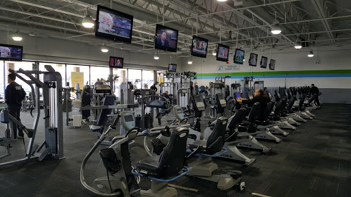 Shopping Mall «Harlem-Foster Shopping Center», reviews and photos, 7240 W Foster Ave, Chicago, IL 60656, USA