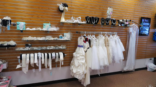 Bridal Shop «Bridal Elegance DSM», reviews and photos, 2791 100th St, Urbandale, IA 50322, USA