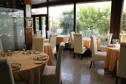 Restaurante Montes - Ctra. Tembleque, 1, 45860 Villacañas, Toledo, Spain