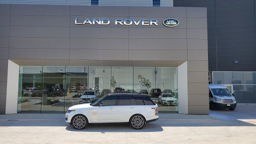Land Rover dealer Mississauga