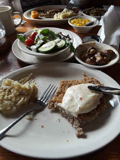 American Restaurant «Cracker Barrel Old Country Store», reviews and photos, 7995 Senoia Rd, Fairburn, GA 30213, USA