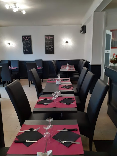 Brasserie du Centre - Pizzeria / Cuisine Française à Les Monts d'Aunay