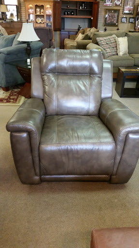Furniture Store «Clearing House Furniture», reviews and photos, 3729 Southside Blvd, Jacksonville, FL 32216, USA