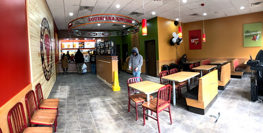 Popeyes Louisiana Kitchen image 9