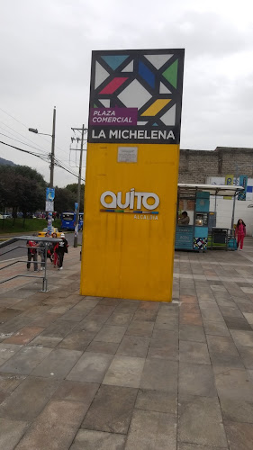 Plaza Comercial La Michelena - Centro comercial