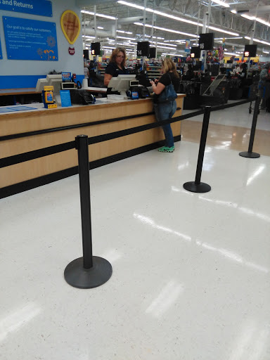 Department Store «Walmart Supercenter», reviews and photos, 2751 Beaver Run Blvd, Surfside Beach, SC 29575, USA