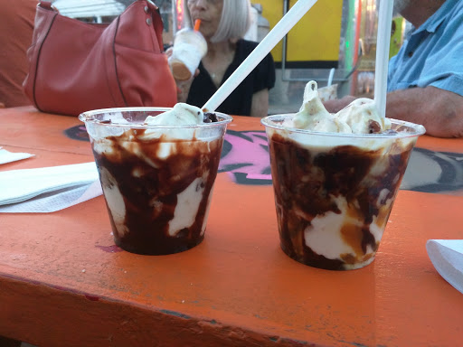 Ice Cream Shop «Cow Tipping Creamery», reviews and photos, 4715 S Lamar Blvd, Austin, TX 78745, USA