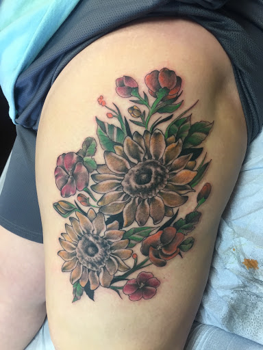 Explore dark side of the moon tattoo ideas, creative tattoo ideas in Jacksonville, available at Valei Arts Tattoo Studio