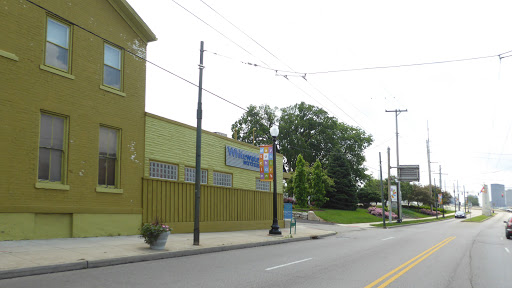 Outdoor Sports Store «Whitewater Warehouse Inc», reviews and photos, 104 Valley St, Dayton, OH 45404, USA