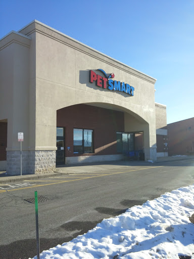 PetSmart, 1070 Iyannough Rd, Hyannis, MA 02601, USA, 