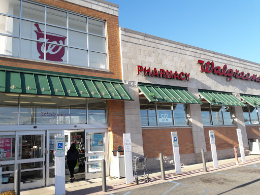 Drug Store «Walgreens», reviews and photos, 652 Hempstead Turnpike, Franklin Square, NY 11010, USA
