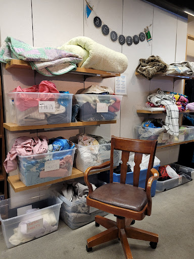 Thrift Store «Wonderland Thrift Shop», reviews and photos, 28 Portsmouth Ave, Stratham, NH 03885, USA