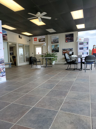 Toyota Dealer «Quality Toyota», reviews and photos, 2101 W Main St, Independence, KS 67301, USA