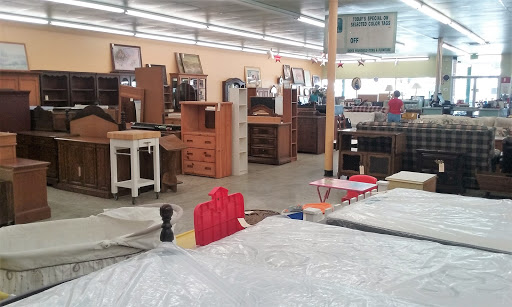 Thrift Store «Family Thrift Store», reviews and photos, 2012 W Newport Pike, Wilmington, DE 19804, USA